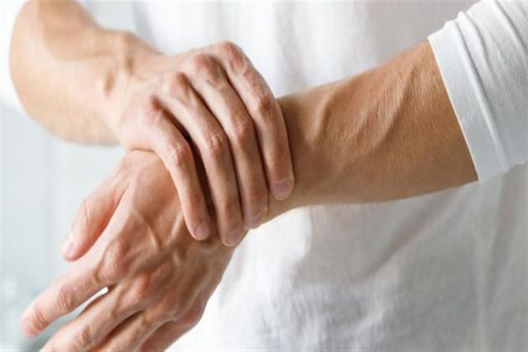 اليد المقطوعة بالمنام