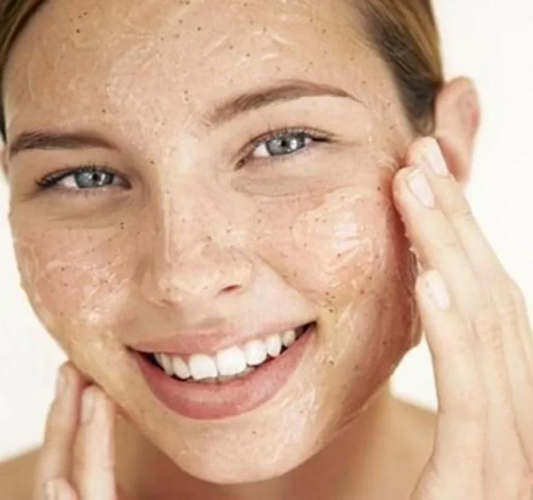 الوجه المقشر في المنام