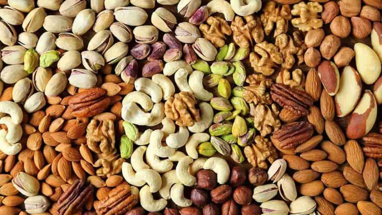 المكسرات فى المنام